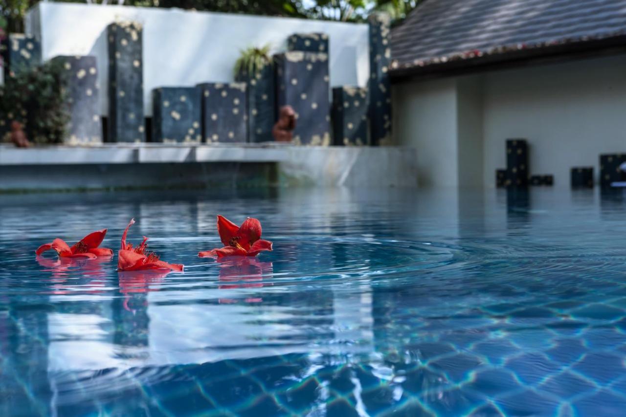 Lanna Dusita Riverside Boutique Resort Чиангмай Экстерьер фото