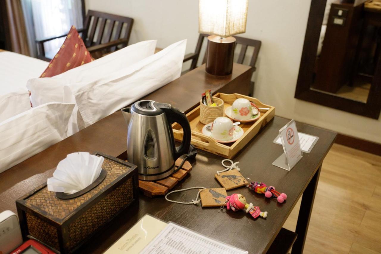 Lanna Dusita Riverside Boutique Resort Чиангмай Экстерьер фото