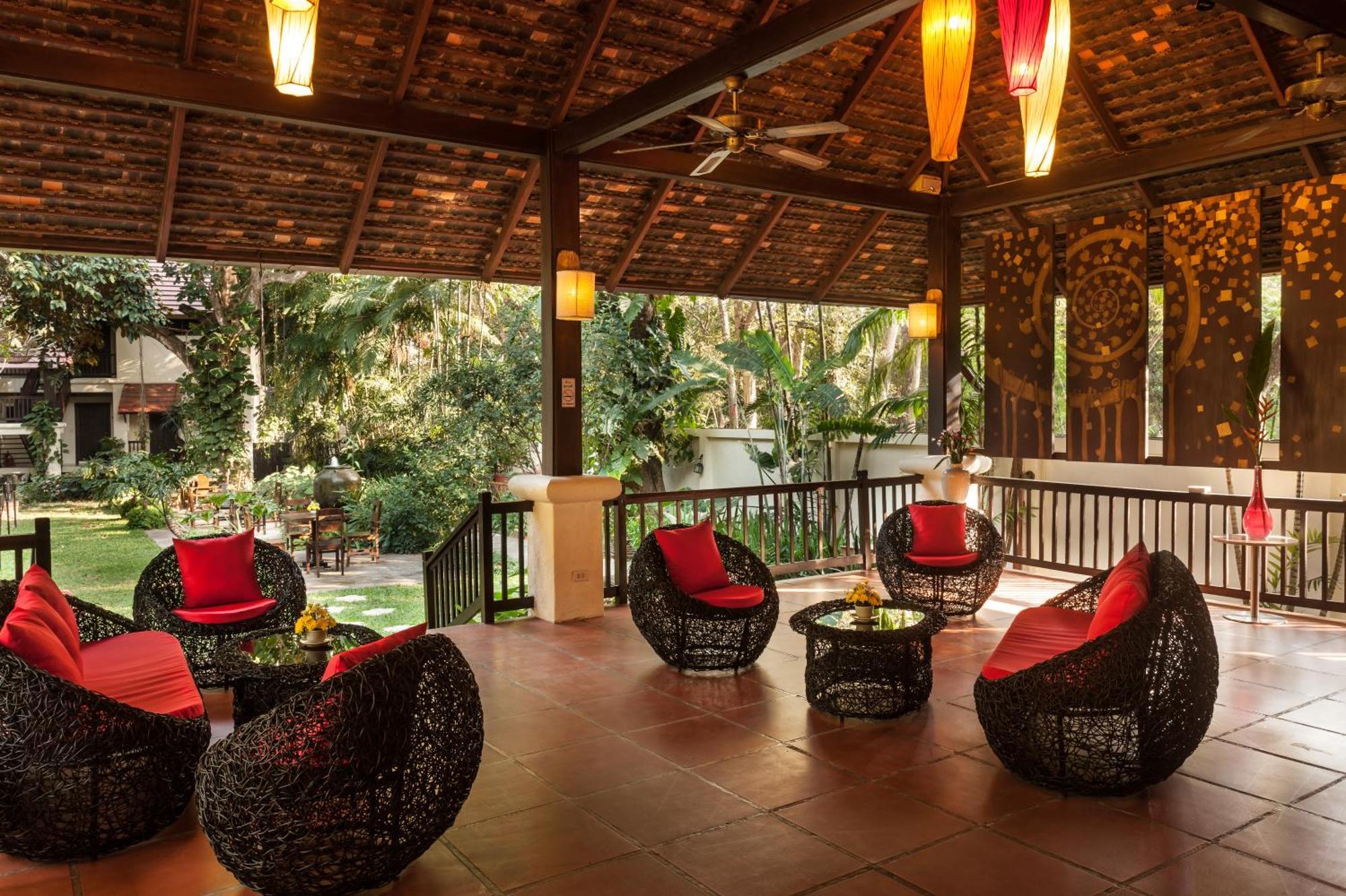 Lanna Dusita Riverside Boutique Resort Чиангмай Экстерьер фото