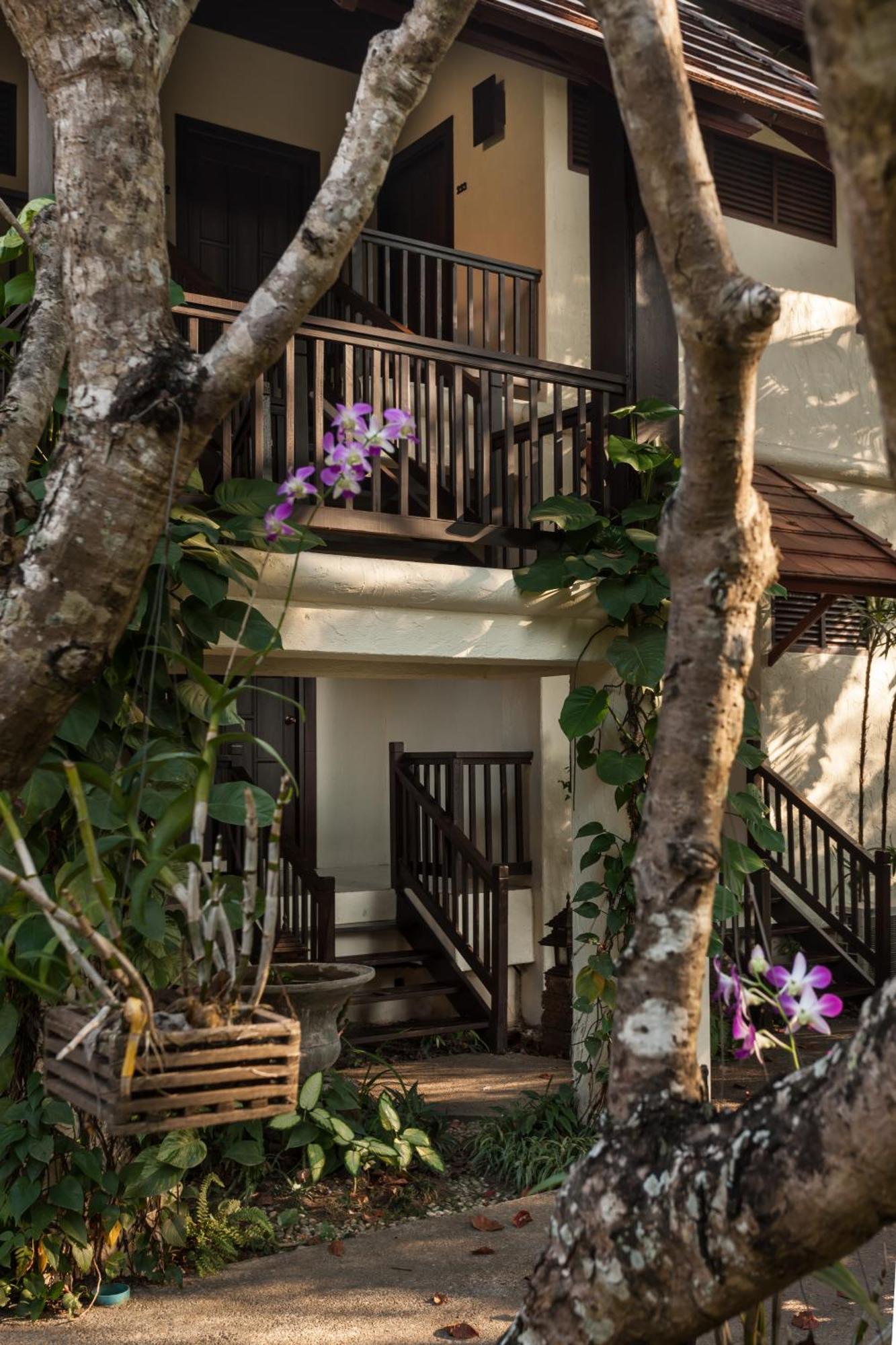 Lanna Dusita Riverside Boutique Resort Чиангмай Экстерьер фото
